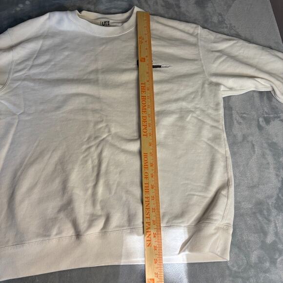 KAWS x Uniqlo Unisex Size Large Off White Long Sleeve Sweatshirt Cotton Oversize - Picture 8 of 10